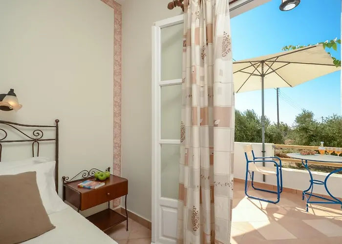 Mateus Plaka (Naxos)