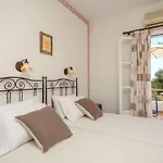 Mateus Apartment Plaka (Naxos)