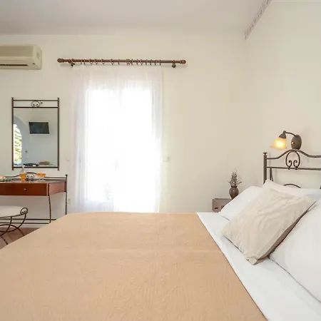 Apartment Mateus Plaka (Naxos)